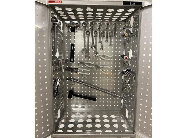 VERKTØYVOGN SYREFAST M/HJUL OG LÅS B600 x D400 x H1800mm AISI 316L, Sanitær 
